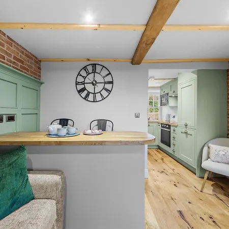 Holiday home Tilly's Cosy Retreats - Castle