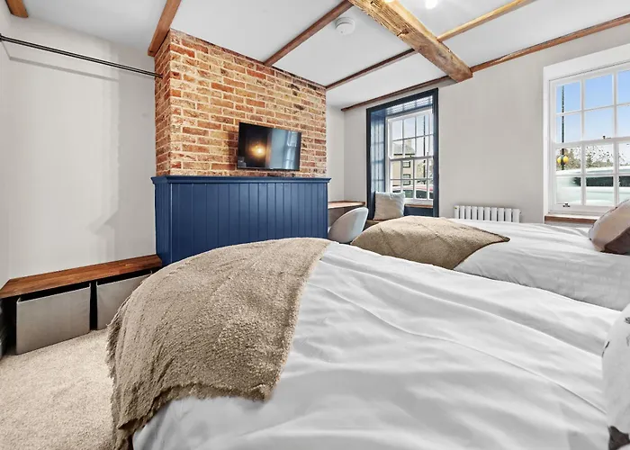 Tilly's Cosy Retreats - Castle Knaresborough