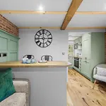 Feriehus Tilly's Cosy Retreats - Castle