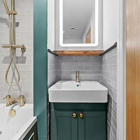 Tilly's Cosy Retreats - Castle * Knaresborough