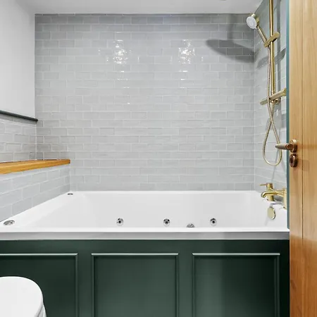 Tilly's Cosy Retreats - Castle Knaresborough